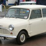 Morris_Mini-Minor_1959_(621_AOK)