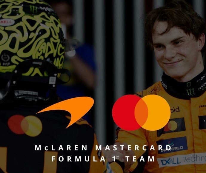 Mastercard_McLaren.jpg 11
