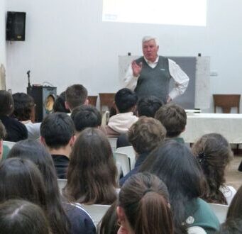 Seguridad Vial junto a RUS. Charlas para concientizar en escuelas de Concepción del Uruguay