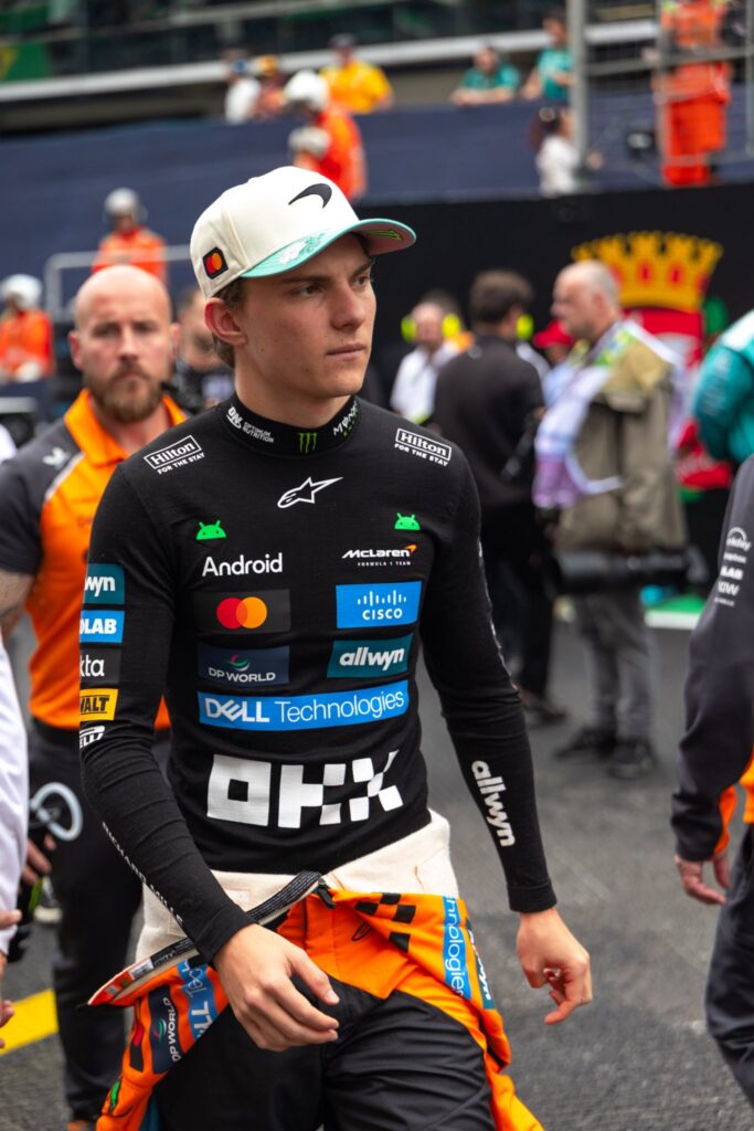 GfGfNXkAAoD GfGfNXkAAoD