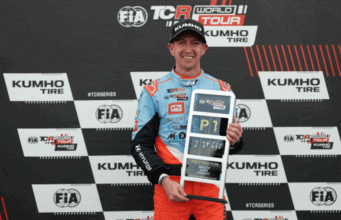 BEBU GIROLAMI Y LEO PERNIA: HAY VIDA AFUERA DEL TC IMG x