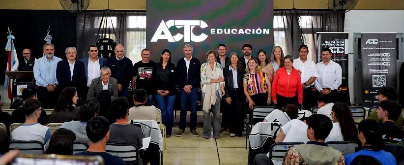 CREATOR: gd-jpeg v1.0 (using IJG JPEG v62), default quality