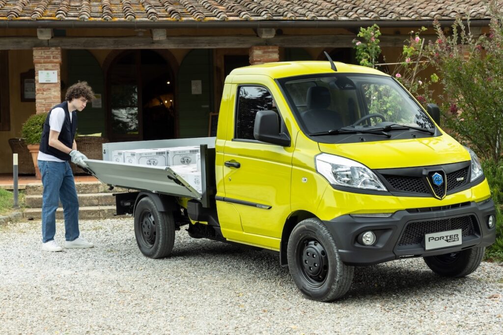 piaggio porter npe