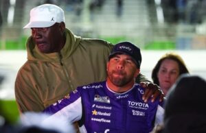 MICHAEL JORDAN AHORA LA EMBOCA EN NASCAR
