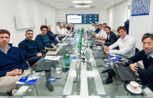 TODO EL PODER A LOS FABRICANTES