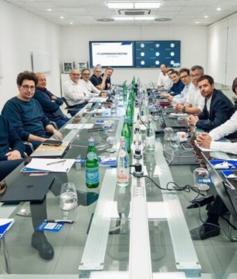 TODO EL PODER A LOS FABRICANTES