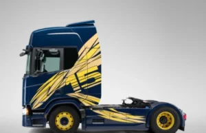 Scania celebra 15 años en Japón con un 460 R Super especial