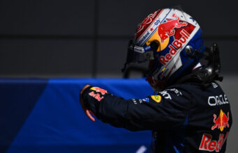 VERSTAPPEN A GRITO PELADO, «SE VAN A CARGAR A LA F-1, Y LES VA TERMINAR MORDIÉNDO EL CULO»