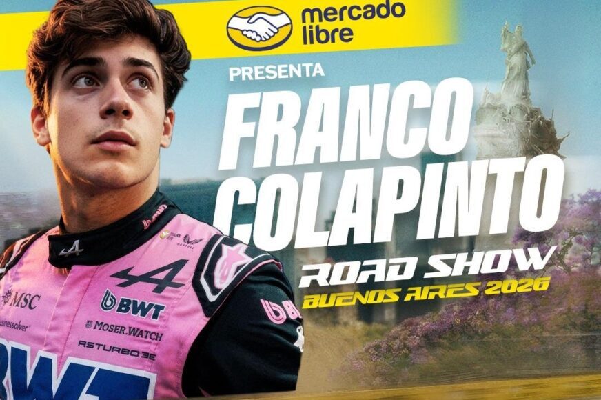 EXHIBICIÓN CON EL F-1. ESPERA A COLAPINTO UNA MULTITUD