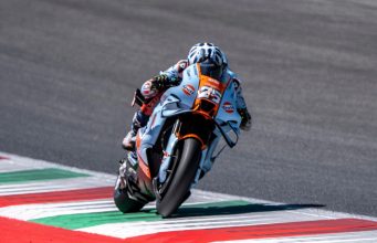 Raúl Fernández ganó el sprint de MotoGP en Mugello
