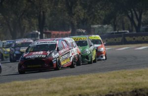 ROSARIO RECIBE EL RUIDO Y COLOR DEL TURISMO PISTA