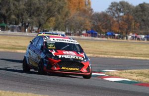 NICOLÁS PEZZUCCHI TUVO SU PRIMERA VEZ COMO POLEMAN EN EL TURISMO PISTA