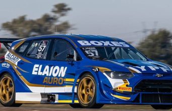 VIVIAN EN FRANCO AVANCE CONTRA LOS TOYOTA
