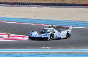 EL FORD DE LE MANS YA ESTÁ EN LA PISTA