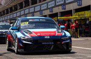 EN EL CABALÉN APARECIÓ GIROLAMI PARA RELEGAR A PERNÍA EN TCR SOUTH AMÉRICA
