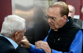 «NO AFLOJE PRESIDENTE, NO AFLOJE NUNCA!». LE GRITÓ OSCAR AVENTIN A HUGO MAZZACANE EN LA ASAMBLEA