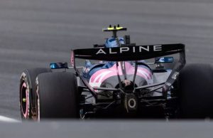 COLAPINTO EN MONZA RECIBIÓ UN PAQUETE DE REGALO POR SUS DOS AÑOS EN F-1