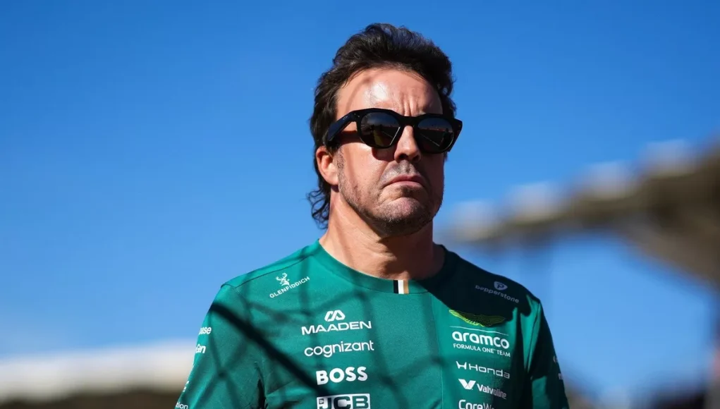 fernando-alonso-aston-martin-r (1)