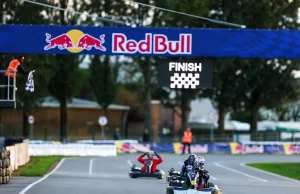 Silverstone. Verstappen precisó «demasiado» para pasar a 100 kartistas: 35 minutos!