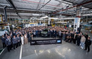 EN SANTA ISABEL, RENAULT ARRANCÓ LA PRODUCCIÓN DE LA PICK UP NIAGARA